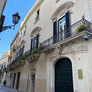 Palazzo Rollo Italien